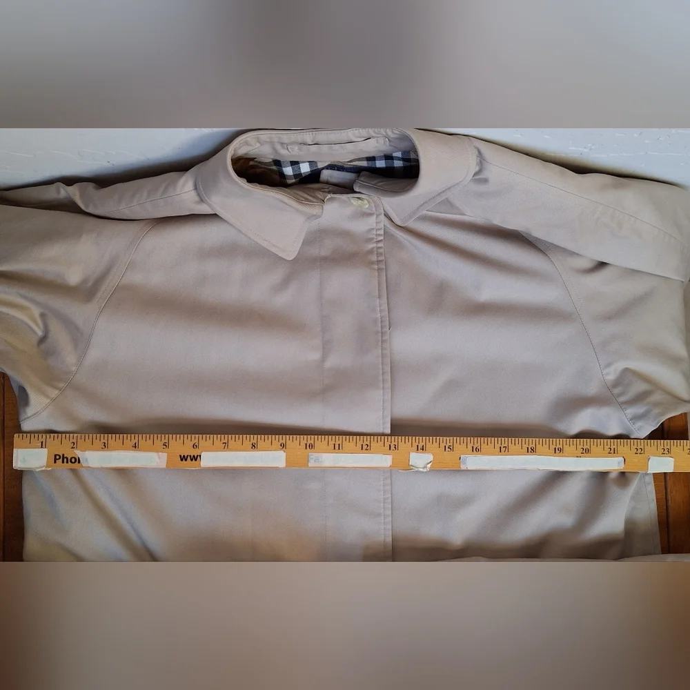 Vintage Burberry Trench Coat COA Authenticated Belted Mid Long Beige Womens 12 - Picture 13 of 16